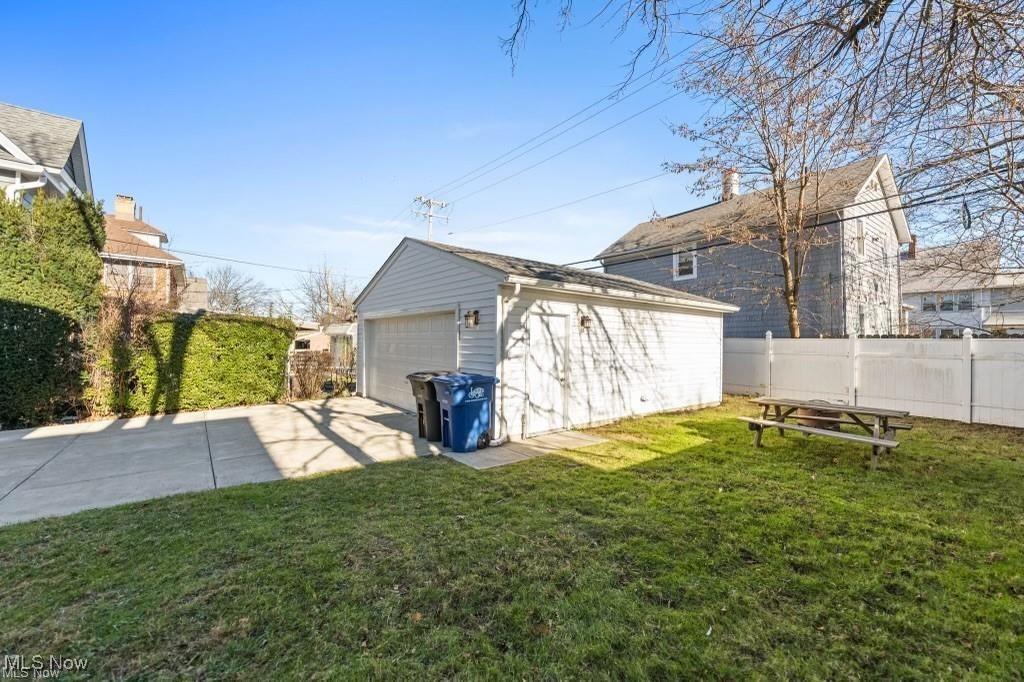 Lakewood Sub - Residential Lease