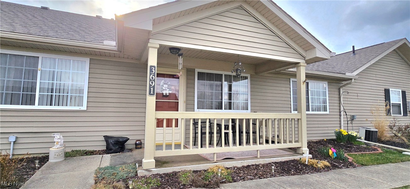 3691 Colony Hill Drive, Zanesville, Ohio image 1