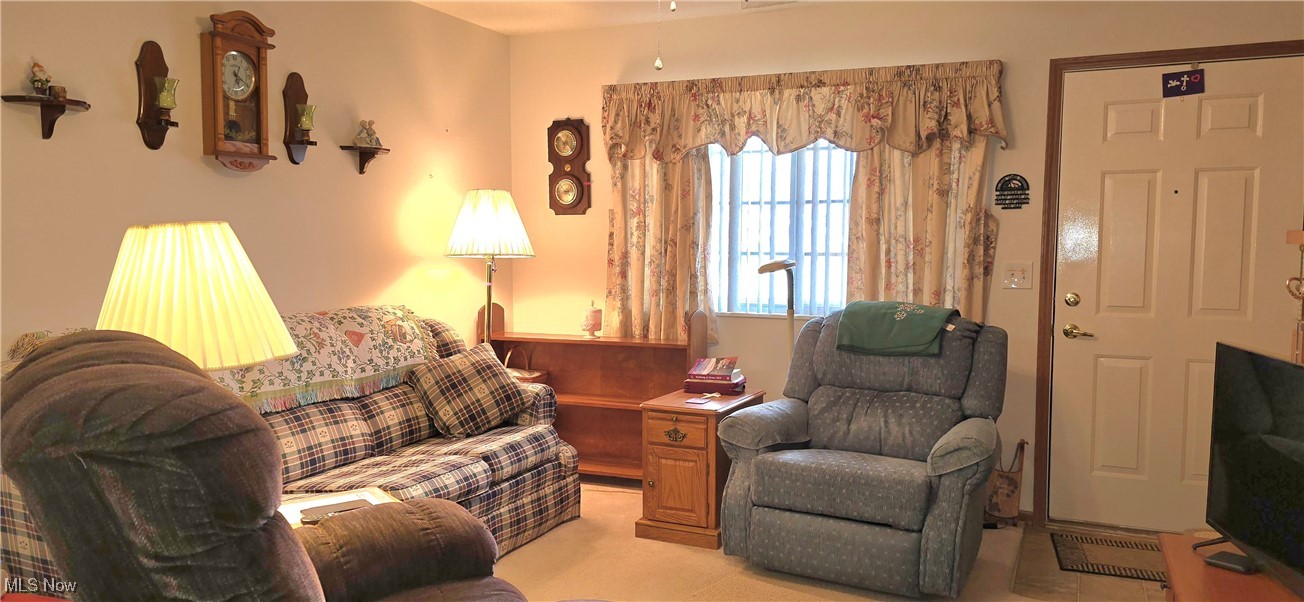 3691 Colony Hill Drive, Zanesville, Ohio image 3