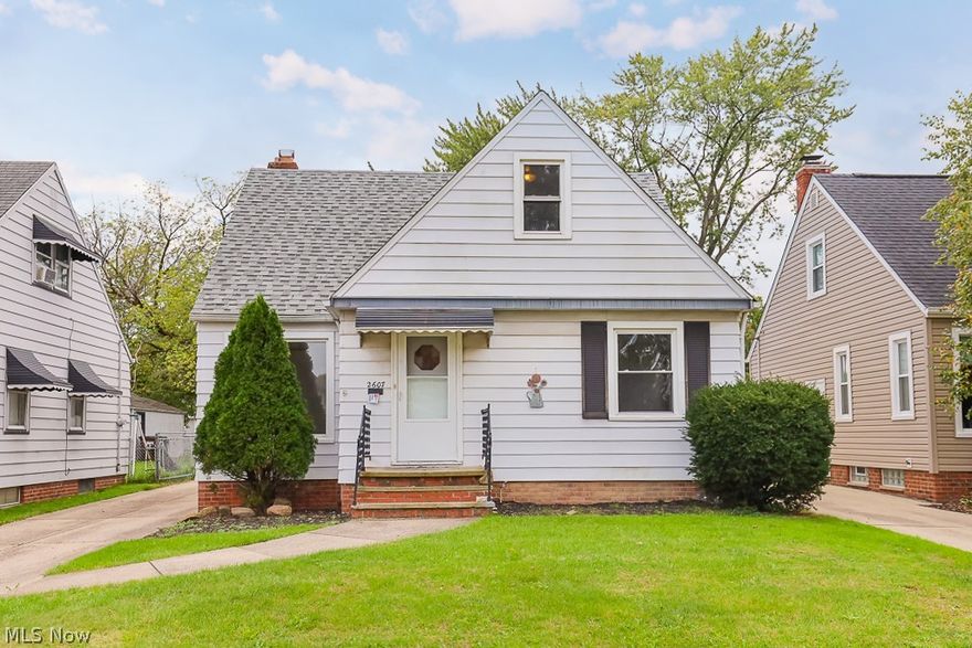 2607 Lincoln Ave, Parma - Inviting 3 bed 1 bath home!
 
$1,165 rent / $1,165 deposit
$40 application fee per adult
1-2 pets OK w/ approved PetScreening & PetFee (Some breed restrictions apply per HUD guidelines)
NO SMOKING
1 time $99 non-refundable set up fee paid at lease signing

$30/month required resident benefit package; can include personal property/liability insurance for an additional $5/month for $35/month total.
 
All applicants are required to fill out a PetScreening application, found on our website/app before being processed. Even if you have NO pets - this app must be filled out. 1 time, non-refundable pet fee of $200-300 per animal applies to all pets & must be paid prior to or when you pay your 1st month rent. (No fee for qualified assistance animals)

Our application is processed through secure site: Findigs. They require ID & income verification. Without this, your app will not be processed. They offer 24/7 chat support on their app directly if you have an
