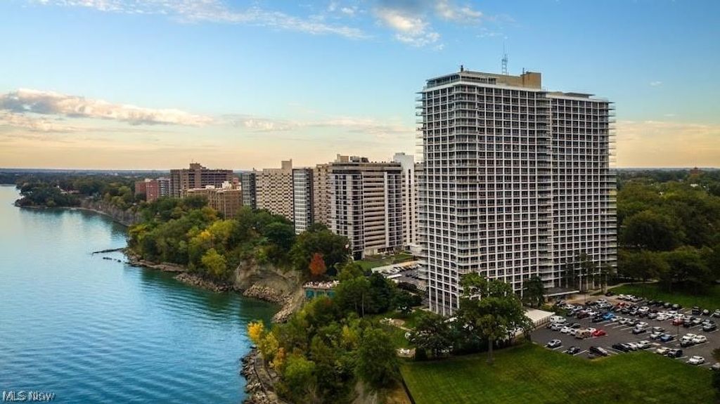 Photo of 12700 Lake Road #708, Lakewood, OH 44107 (MLS # 5193056)