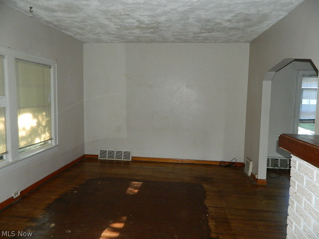 Denison-98th Street - Residential