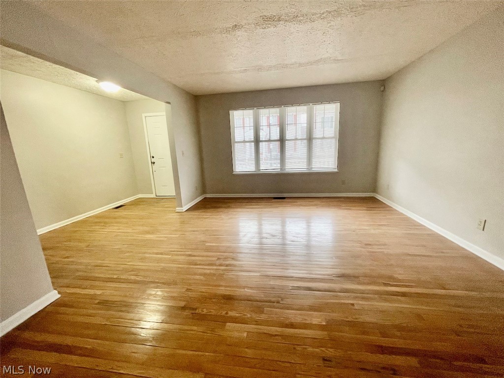 Villas/Woodhaven - Residential