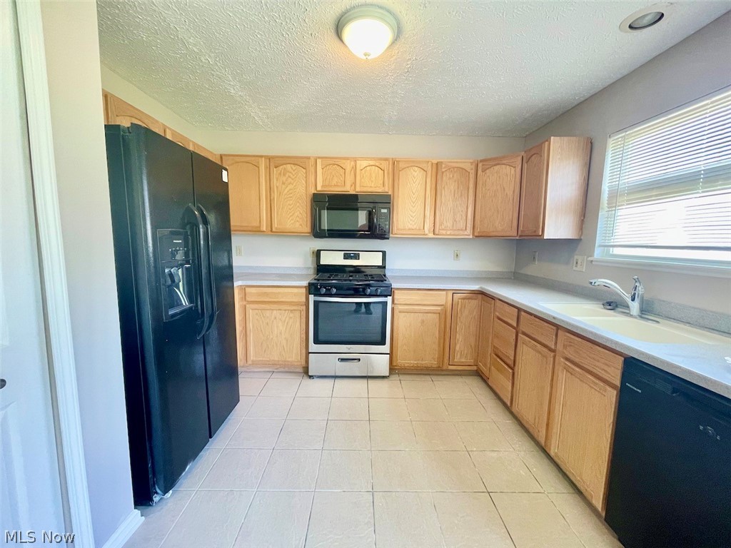 Villas/Woodhaven - Residential