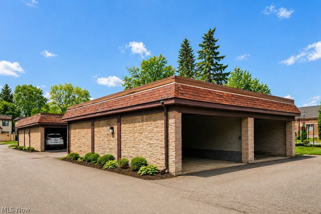 Photo of 9956 Johnnycake Ridge Rd RD #N-3, Concord Township, OH 44077 (MLS # 5205939)
