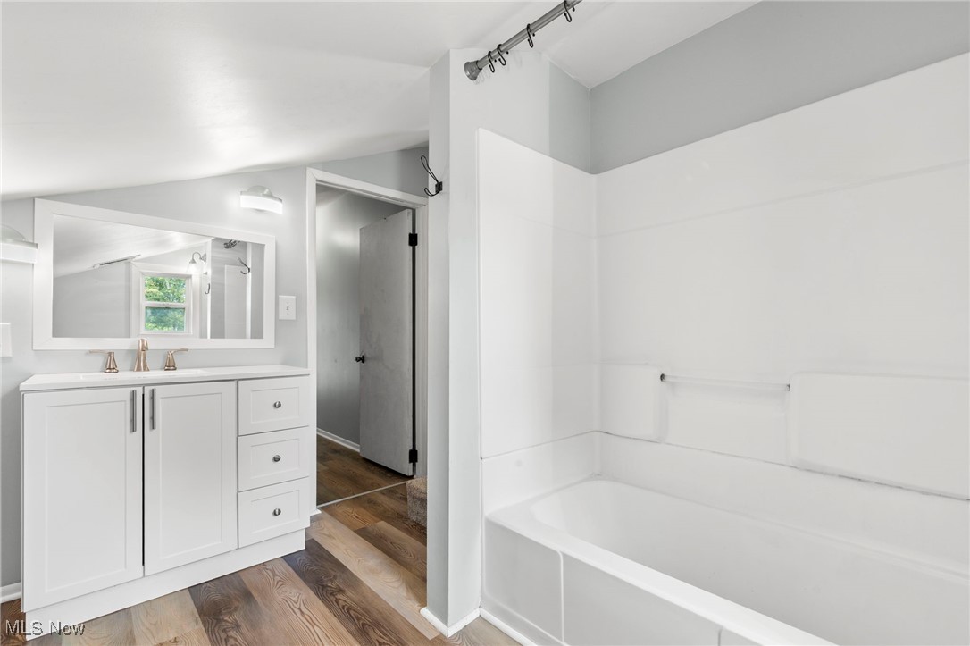 Village/Bellville - Residential