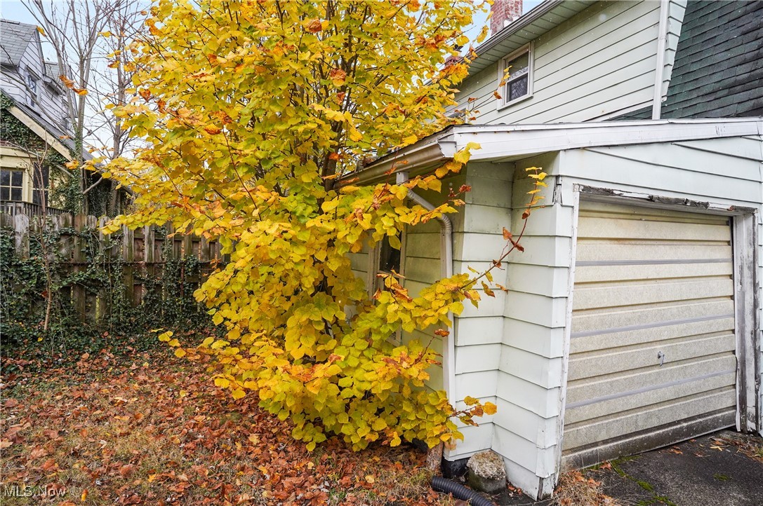 1627 Hillside Terrace, Akron, Ohio image 35