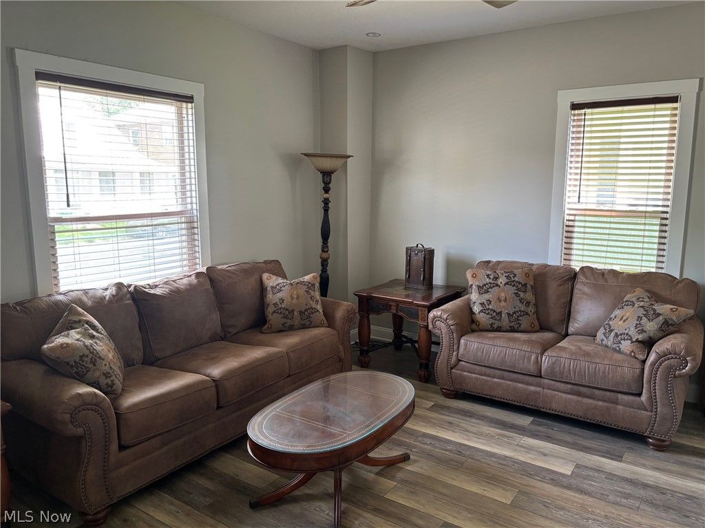 Photo of 921 6th Street SW, Massillon, OH 44647 (MLS # 5211933)