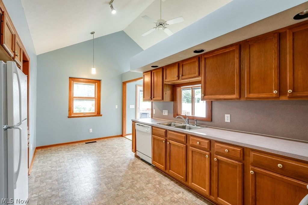 Crystal View - Residential