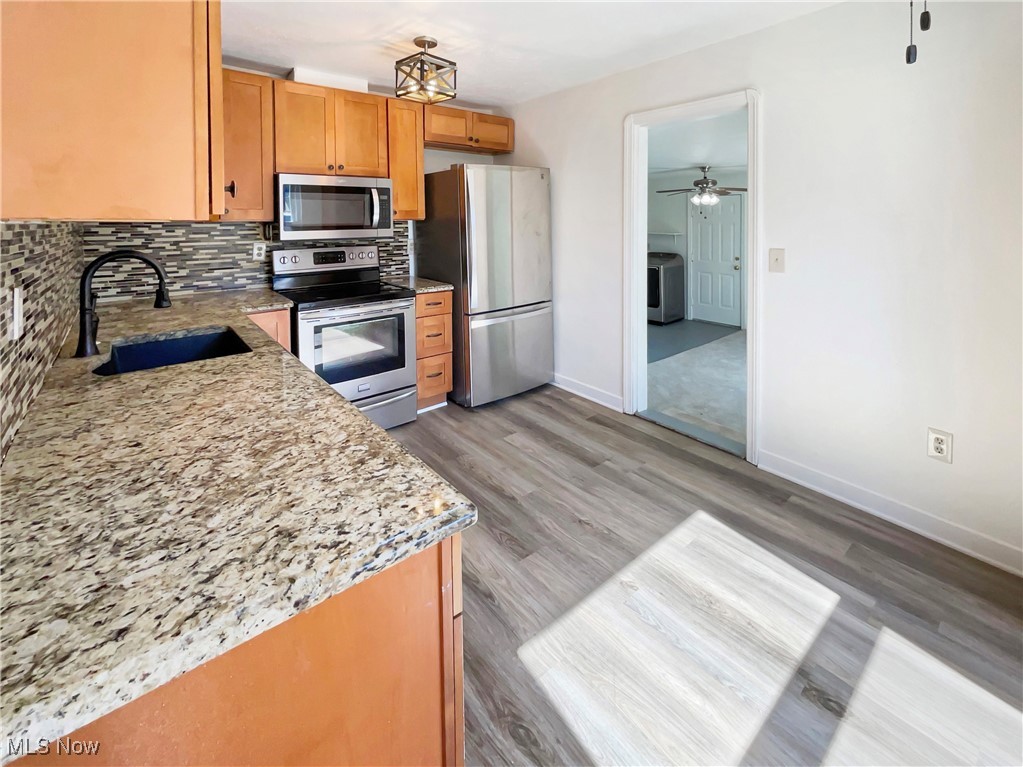 6770 Bunker Road, North Royalton, Ohio image 6