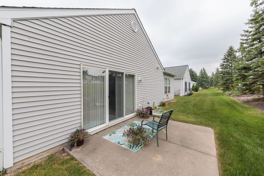 6655 Arbor Way 8