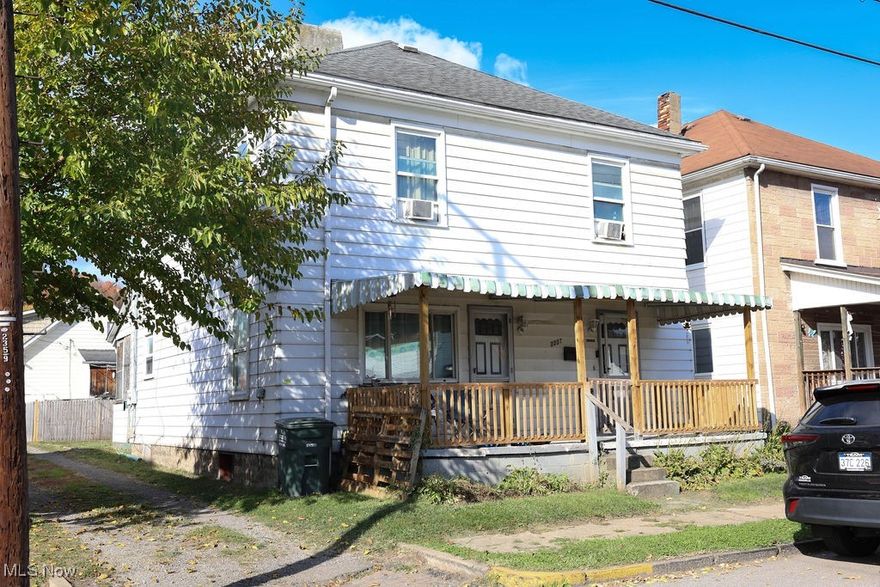 Charming 4 bedroom home in the heart of Wellsburg, perfect as a starter home or a smart addition to any investment portfolio. This property boasts a spacious living area ideal for gatherings, as well as convenient off-street parking for multiple vehicles. With ample space and potential, this home offers the opportunity to create your own personal touch or secure a solid rental property. Come check it out!