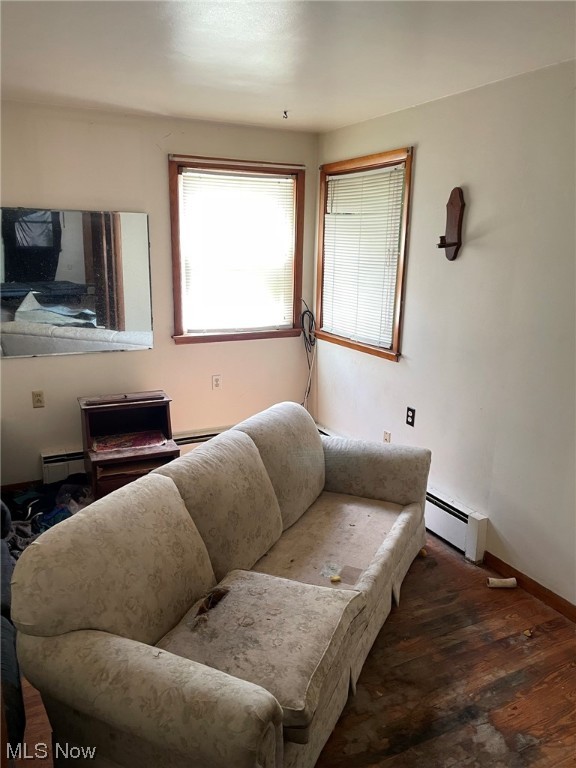 Hiram Lake - Residential