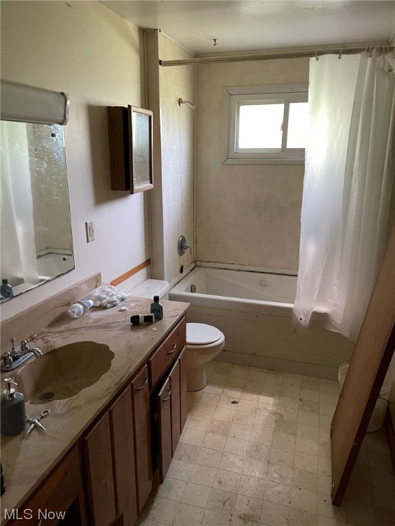 Hiram Lake - Residential