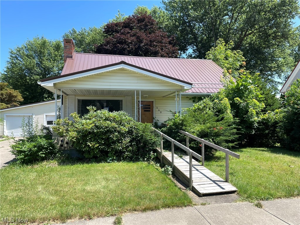 Hiram Lake - Residential