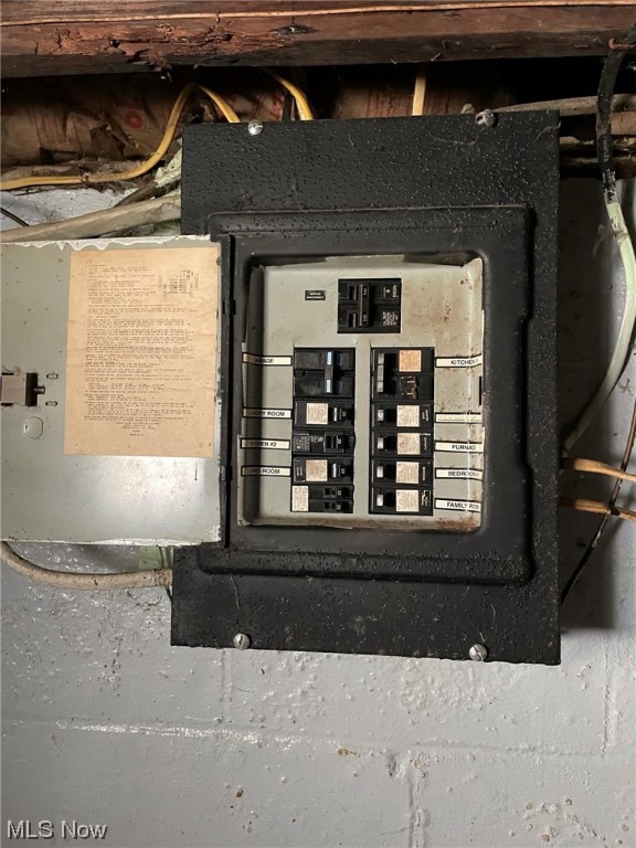 Hiram Lake - Residential