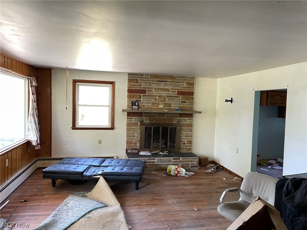 Hiram Lake - Residential