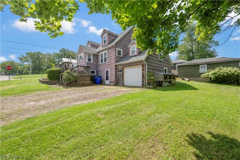 Tiny photo for 537 Coolman Avenue, Ravenna, OH 44266 (MLS # 5239479)