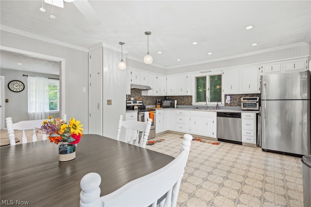 574 Township Road 101