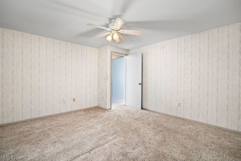 Williamsburg Heights 06 - Residential