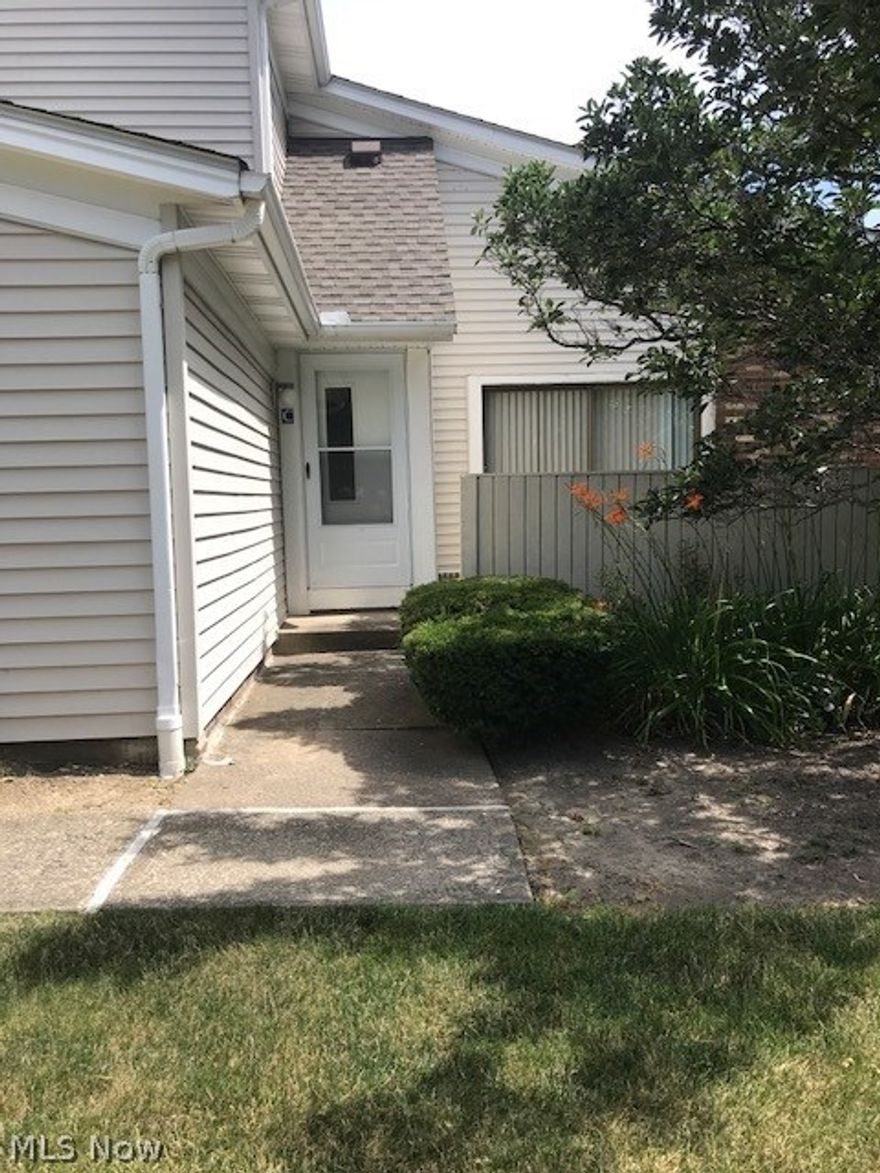 Well desired 2 bedroom 2 full bath end unit ranch with basement in Big Turtle II, located conveniently off Rt 91 between I-90 and Rt 2.  1 car attached garage 23 x 11 with opener and extra guest parking next to unit.  This unit faces a beautiful parklike setting.  Huge great room with vaulted ceiling and sliding glass doors to private patio, open to eat in kitchen with plenty of cabinets.  First floor bedroom with walk in closet and full wall closets, second first floor bedroom has full wall closet.  Huge loft with vaulted ceiling and closet 14 x 12 .  2 updated full baths one on the first floor and the second in the lower level.  30 x 15 finished lower level as well as a 17 x 13 utility and storage area.  newer carpet throughout.  complex offers clubhouse, pool, tennis courts and basketball.