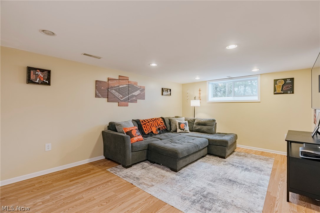 Ridge Road 02 - Residential