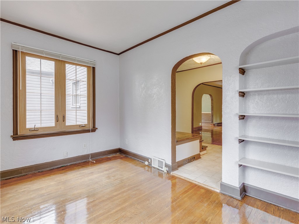 Market Ave Heights 01 - Residential