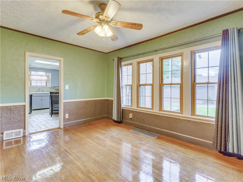 Market Ave Heights 01 - Residential