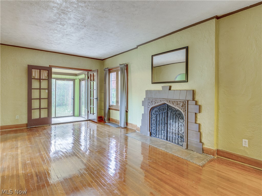 Market Ave Heights 01 - Residential