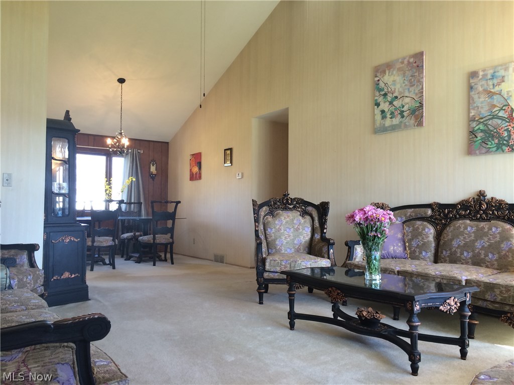 D Neros 09-F - Residential