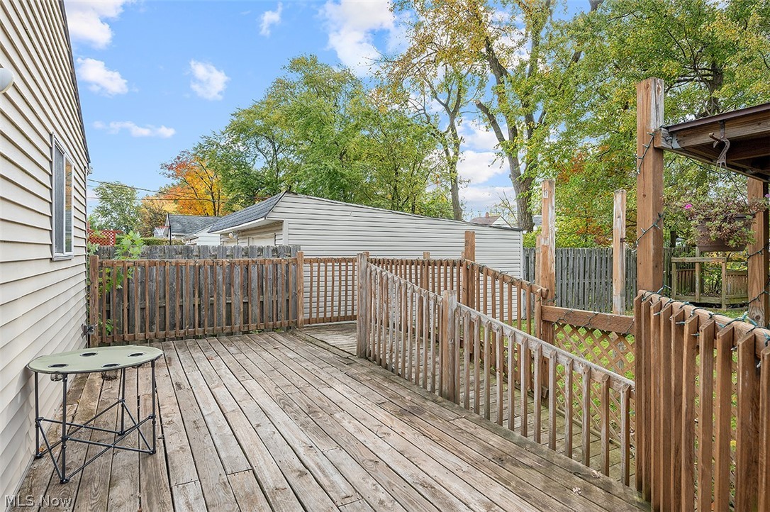 12512 York Boulevard