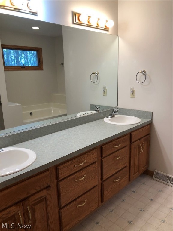 Cinnamon Lake - Residential