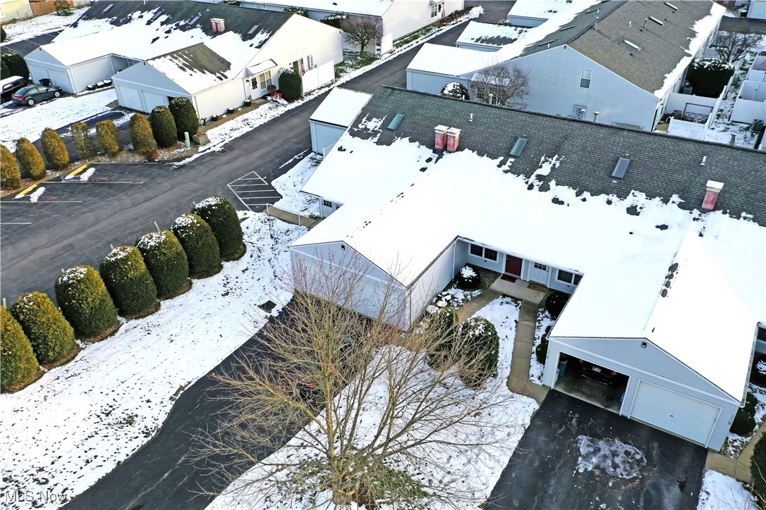 Lake Pointe Condo - Residential