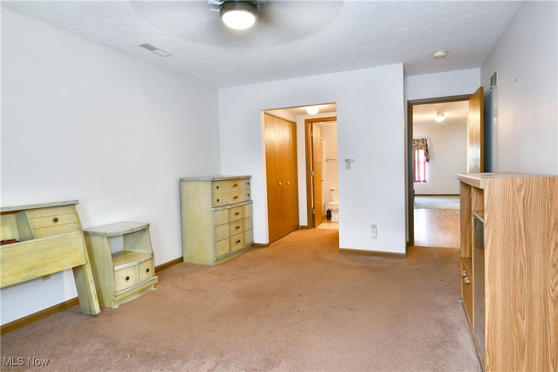 Lake Pointe Condo - Residential