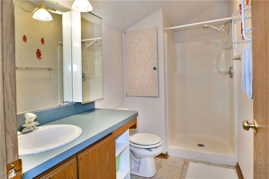 Lake Pointe Condo - Residential