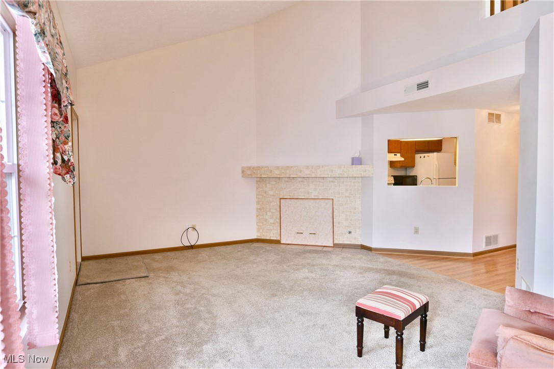 Lake Pointe Condo - Residential