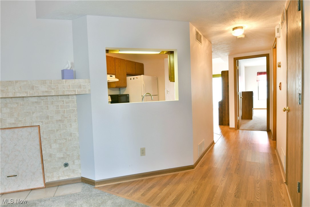 Lake Pointe Condo - Residential