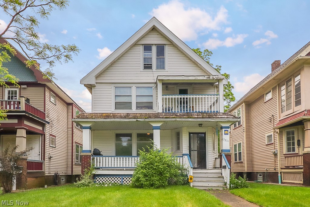 Beautifully renovated duplex in Edgewater Park and great views of the shoreway. Amazing dark refinished original hardwood floors and light with impressive crown molding throughout. This spacious main floor has a wonderful layout connecting your large, formal dining room to both the living space and kitchen. In the dining room you can take advantage of tons of built in storage and a beautiful window seat. In the kitchen there are granite countertops, stainless steel appliances, and new cabinets with a pretty back splash. The first floor bath is completely brand new with a modern vanity and mirror combination and neutral tile shower. The down unit has bedrooms with nice closet space and is flooded with natural light and crown molding as well as the upstairs unit. The basement provides plenty of storage and a designated laundry area. This charming home is finished off with a walk out back door to your back yard and detached two car
garage. Updates include: Vinyl Siding, new kitchen and
