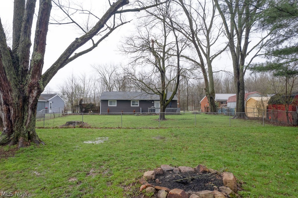 BEECHCREST 2 LOT 233 F 75.00 - Residential