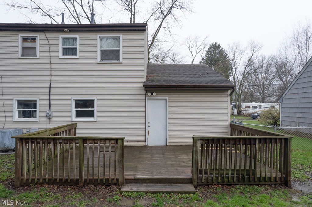 BEECHCREST 2 LOT 233 F 75.00 - Residential