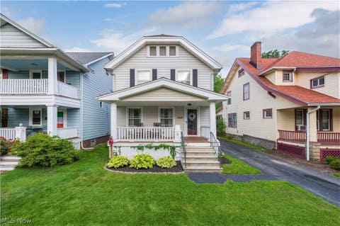 Photo for 1298 Jackson Avenue