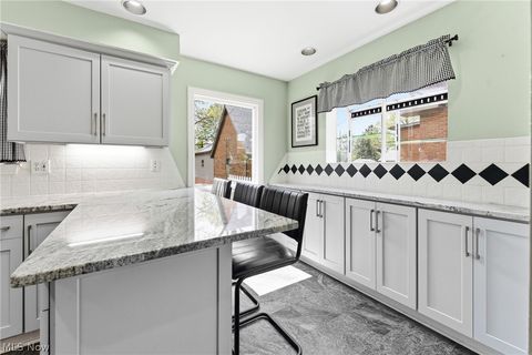 Tiny photo for 400 31st Street NW, Canton, OH 44709 (MLS # 5197170)