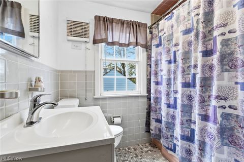 Tiny photo for 400 31st Street NW, Canton, OH 44709 (MLS # 5197170)