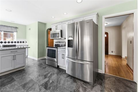 Tiny photo for 400 31st Street NW, Canton, OH 44709 (MLS # 5197170)