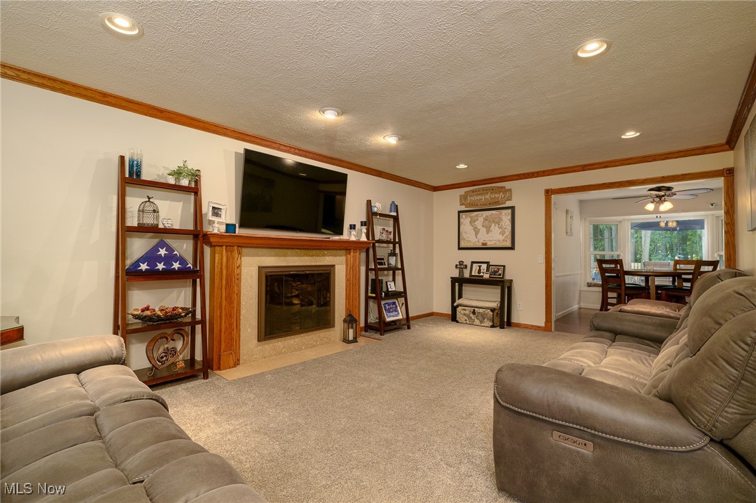 20686 Wildwood Lane, Strongsville, Ohio image 8