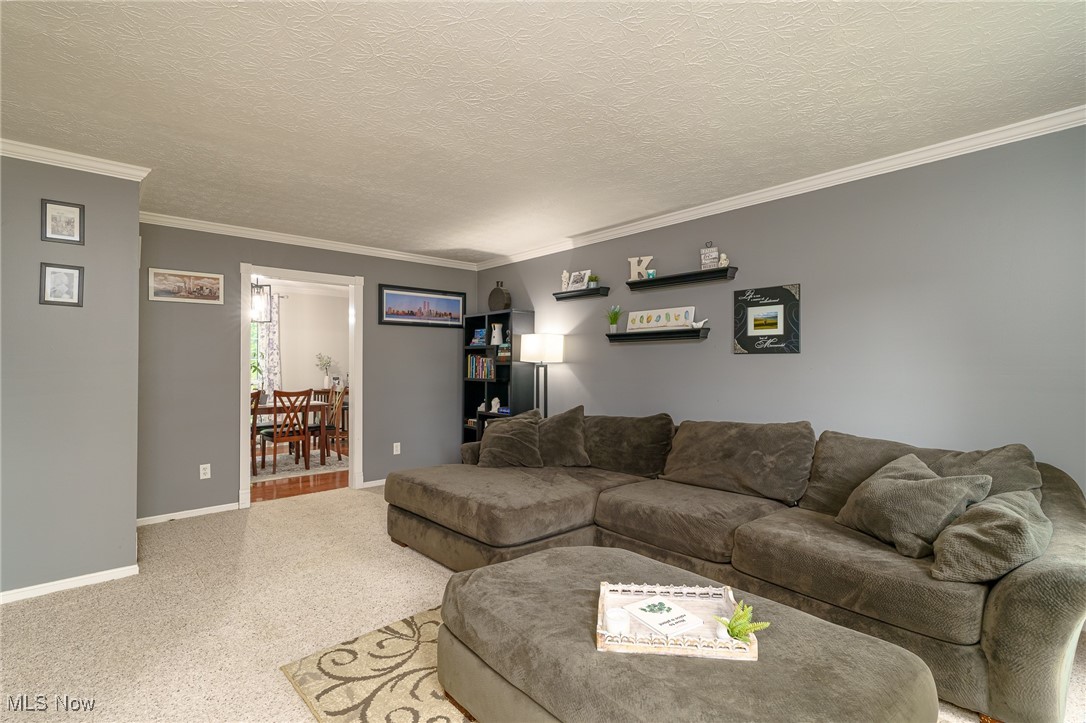 20686 Wildwood Lane, Strongsville, Ohio image 11