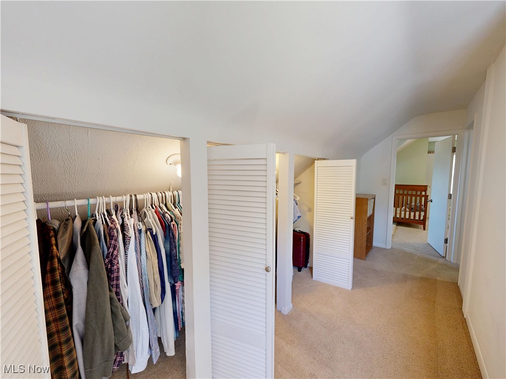 2207 Larchmont Drive, Wickliffe, Ohio image 36