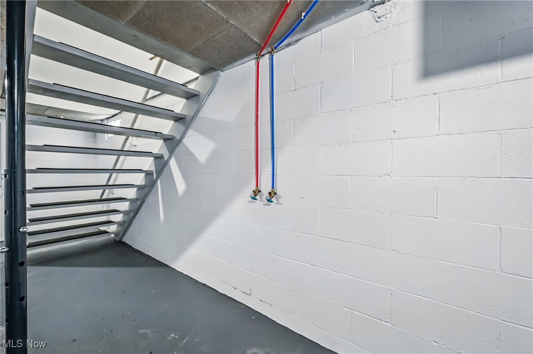 Great Salt Spgs 12 - Residential