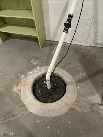 Crown Hill condominiums - Residential