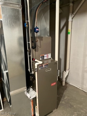 Crown Hill condominiums - Residential